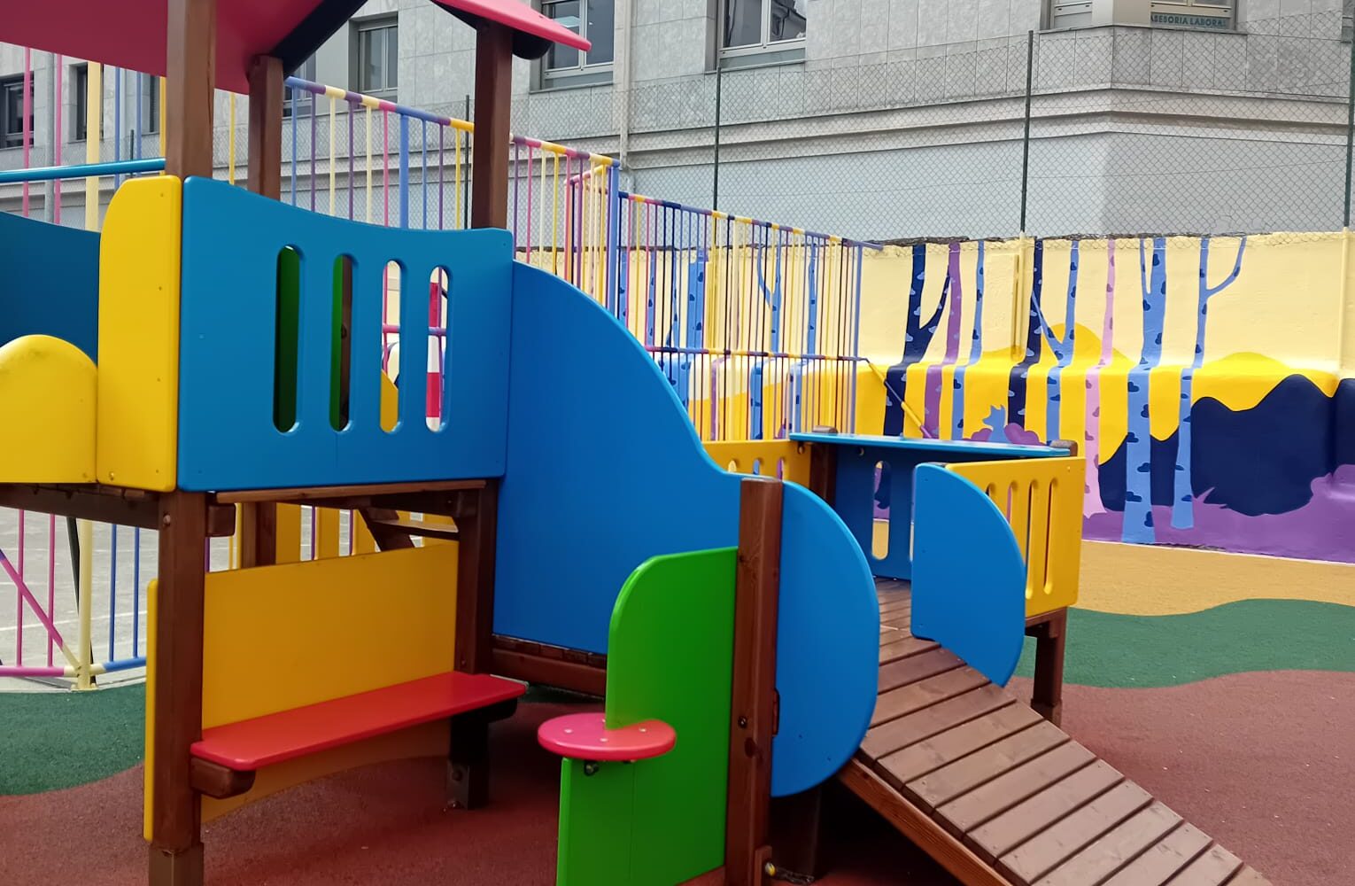Lacado de parque para niños